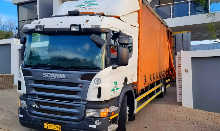 logistics and transport image